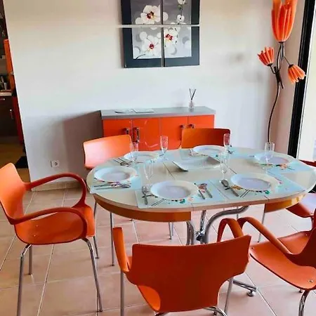 Holiday home Villa*piscine*proche Sarlat *